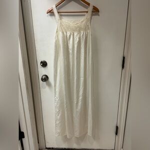 Eve Stillman vintage Cream Lace Nightgown size medium